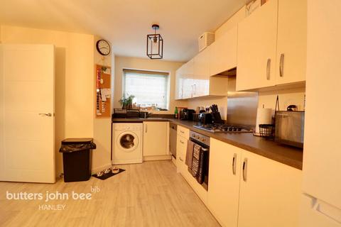 3 bedroom semi-detached house for sale, Richard Dawson Drive, Bucknall, Stoke-On-Trent ST2 8NX