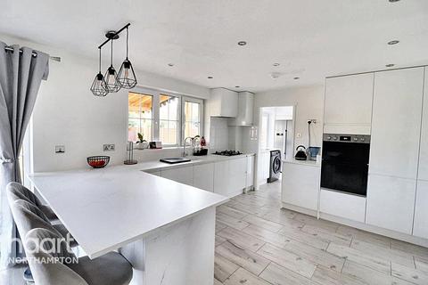 undefined, Brittons Drive, Northampton