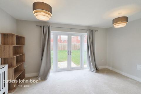 3 bedroom semi-detached house for sale, Daffodil Street, Stafford