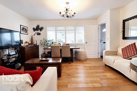 3 bedroom semi-detached house for sale, Hyde Crescent, NW9