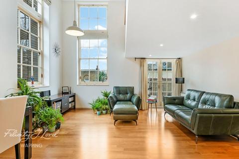 2 bedroom flat for sale, Clark Street, London, E1