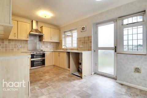 4 bedroom detached bungalow for sale, Aldon Close, HARWICH