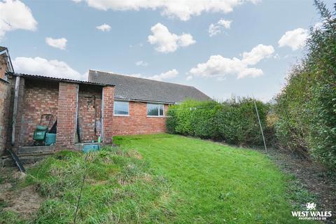 2 bedroom semi-detached bungalow for sale, Y Rhos, Cardigan