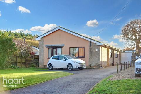 3 bedroom detached bungalow for sale, Blofield Corner Road, Norwich