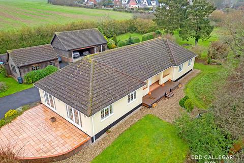 4 bedroom detached bungalow for sale, Brent Eleigh Road, Ipswich IP7