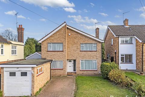 4 bedroom detached house for sale, Worrin Road, Shenfield, CM15