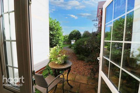 1 bedroom retirement property for sale, St Lukes Road, MAIDENHEAD