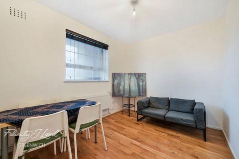 3 bedroom apartment for sale, Eastney Street, London, SE10 9NU