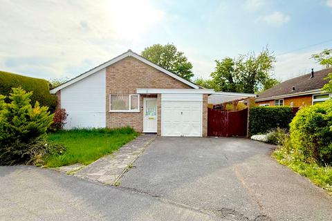 1 Ettington Close, Wellesbourne, Warwick, CV35 9RJ