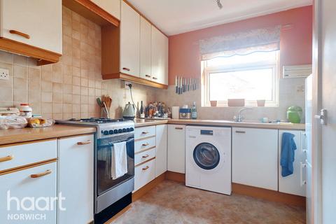 1 bedroom flat for sale, Halcombe Court, Norwich