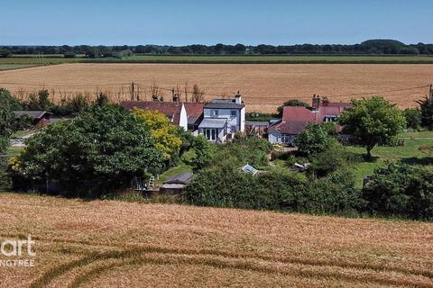 3 bedroom detached house for sale, Clacton Road, Horsley Cross, Manningtree, Essex