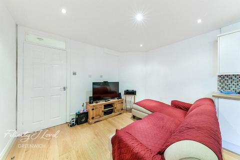 1 bedroom flat for sale, Blackheath Road, London, SE10