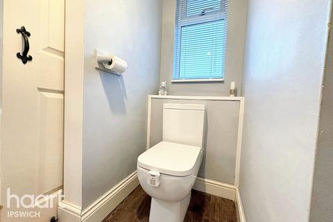 16 Netley Close, Ipswich, IP2 9YB