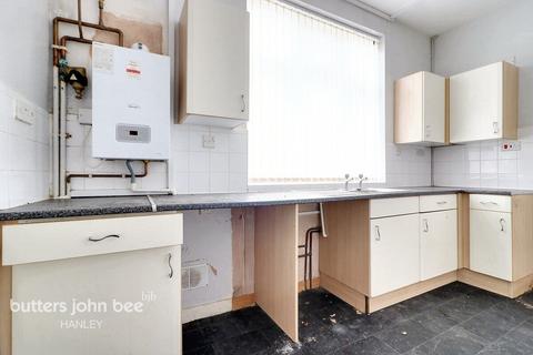 2 bedroom end of terrace house for sale, Machin Street Stoke-On-Trent ST6 6BT