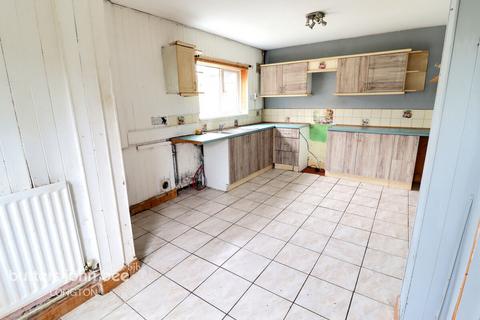 2 bedroom semi-detached house for sale, Beaconsfield Drive, Stoke-On-Trent