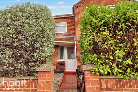 3 bedroom semi-detached house for sale, Mousehold Street, Norwich