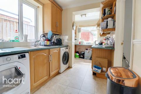 3 bedroom semi-detached house for sale, Nacton Road, Ipswich