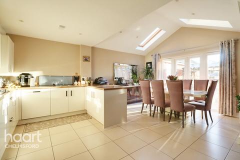 5 bedroom detached house for sale, Beeches Crescent, Chelmsford