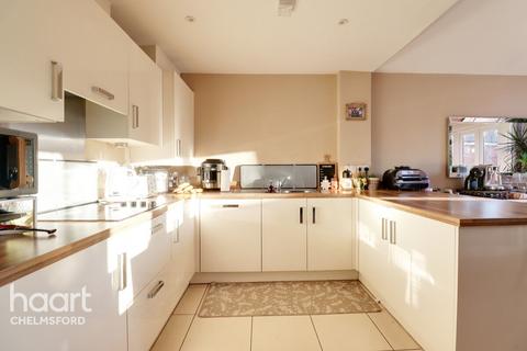 5 bedroom detached house for sale, Beeches Crescent, Chelmsford