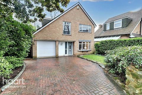 3 bedroom detached house for sale, Dallington Road, Northampton