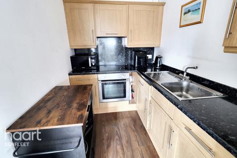 2 bedroom flat for sale, Linden Way, Canvey Island