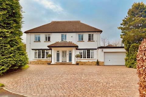 4 bedroom detached house for sale, Ridge Close, Guiseley, Leeds