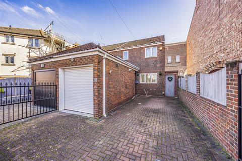 3 bedroom semi-detached house for sale, Kimbolton Road, Portsmouth PO3