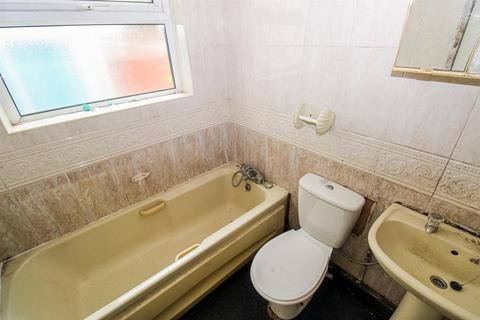 2 bedroom terraced house for sale, Foljambe Street, Wakefield WF2