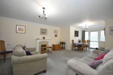 2 bedroom flat for sale, Chartwell Lodge, Bishops Down Road, Tunbridge Wells