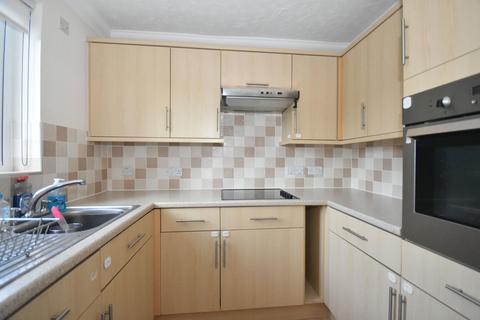 2 bedroom flat for sale, Chartwell Lodge, Bishops Down Road, Tunbridge Wells