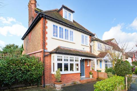 5 bedroom detached house for sale, Kings Drive, Surrey, KT7