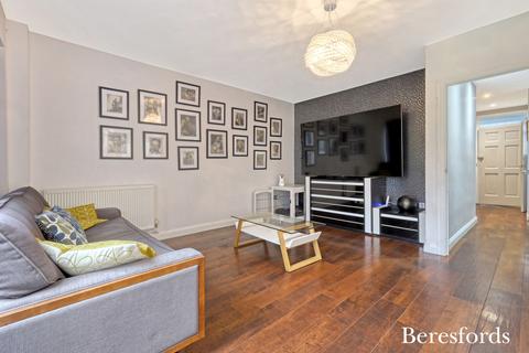 3 bedroom detached house for sale, St. Kildas Road, Brentwood, CM15