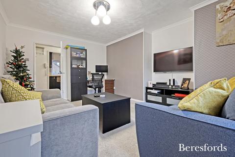 2 bedroom apartment for sale, Eastham Crescent, Brentwood, CM13