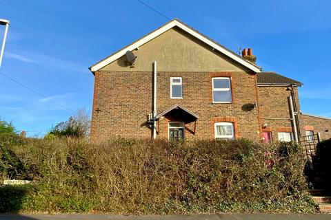 1 bedroom flat for sale, Dunnings Road, East Grinstead