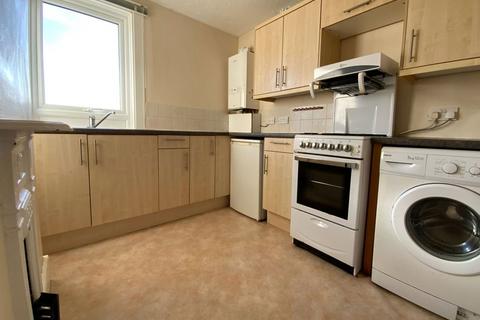 1 bedroom flat for sale, Dunnings Road, East Grinstead