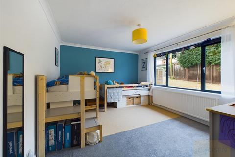 18 Blacksmith Lane, Churchdown, Gloucester, GL3 2EU