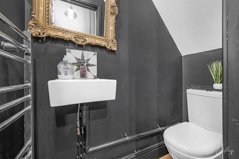 20 Leonard Street, Neath, SA11 3HN