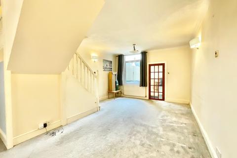 3 bedroom terraced house for sale, Victoria Street, Stone, ST15