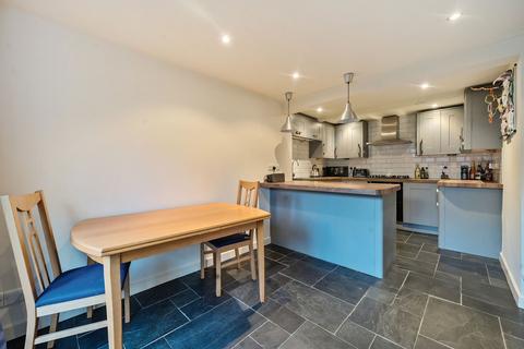 42 Upper Close, Forest Row, RH18 5DX