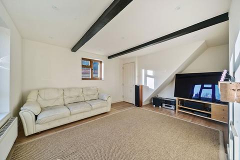 42 Upper Close, Forest Row, RH18 5DX