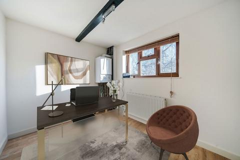42 Upper Close, Forest Row, RH18 5DX