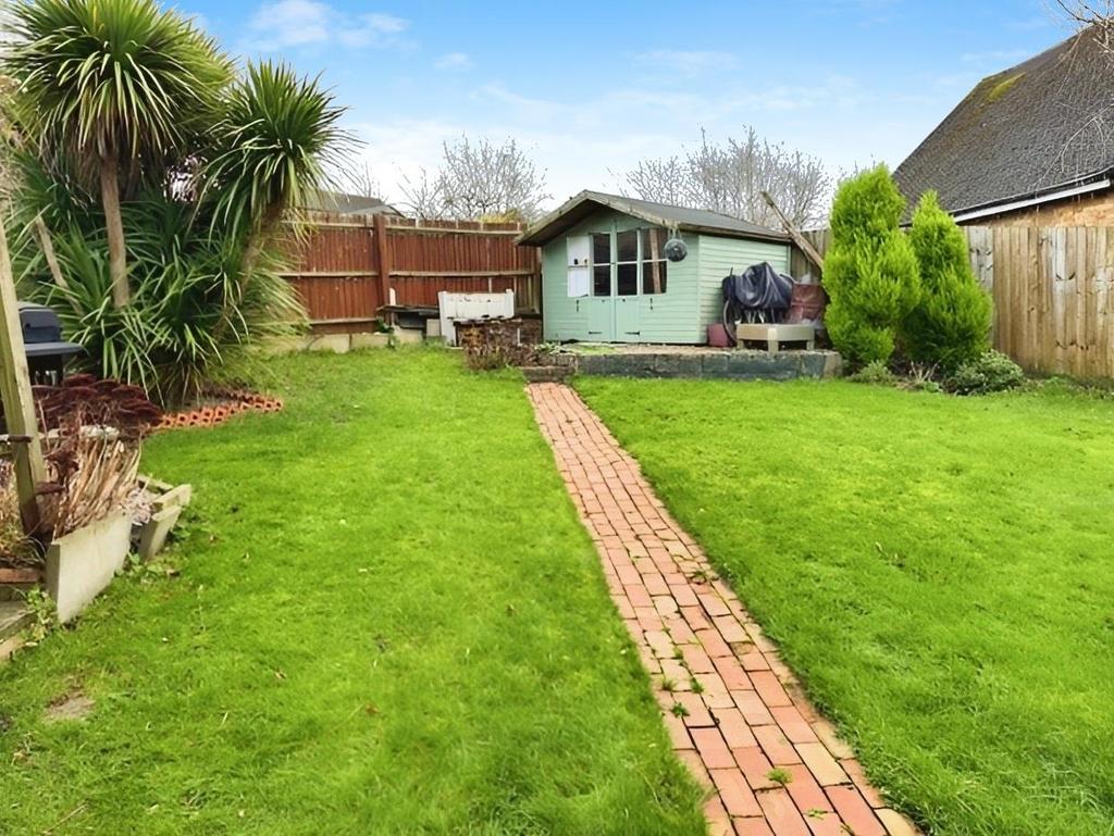 4e14919d-Garden 201.jpg