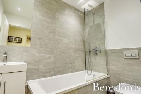 14, Regent House Hubert Road, Brentwood, CM14 4WL