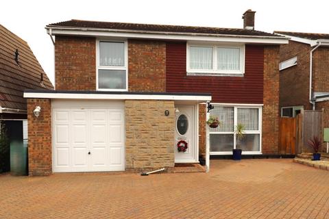 3 bedroom detached house for sale, Sandown Way, Bexhill-on-Sea, TN40