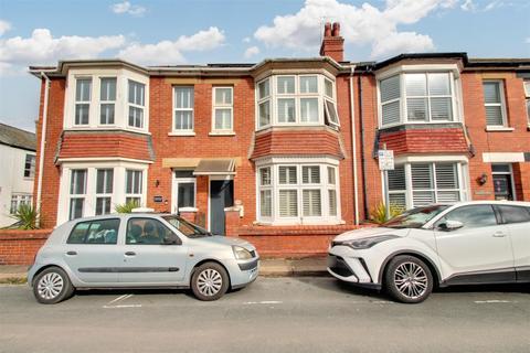 4 bedroom terraced house for sale, Brunswick Road, Worthing