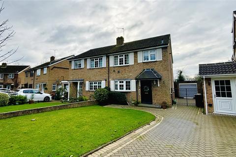 3 bedroom semi-detached house for sale, Berkeley Close, Staines-upon-Thames TW19