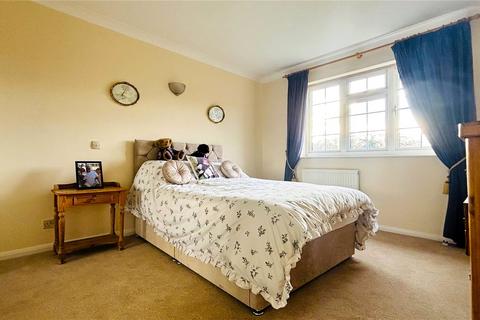 3 bedroom semi-detached house for sale, Berkeley Close, Staines-upon-Thames TW19