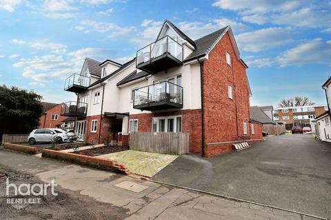 2 bedroom flat for sale, Kiln Road, Benfleet