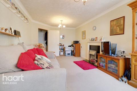 1 bedroom flat for sale, King Georges Close, Rayleigh