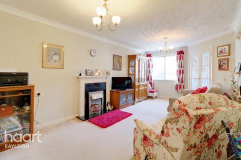 1 bedroom flat for sale, King Georges Close, Rayleigh